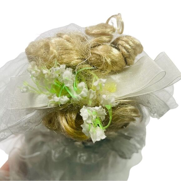 Bride Porcelain Doll - Picture 8 of 9